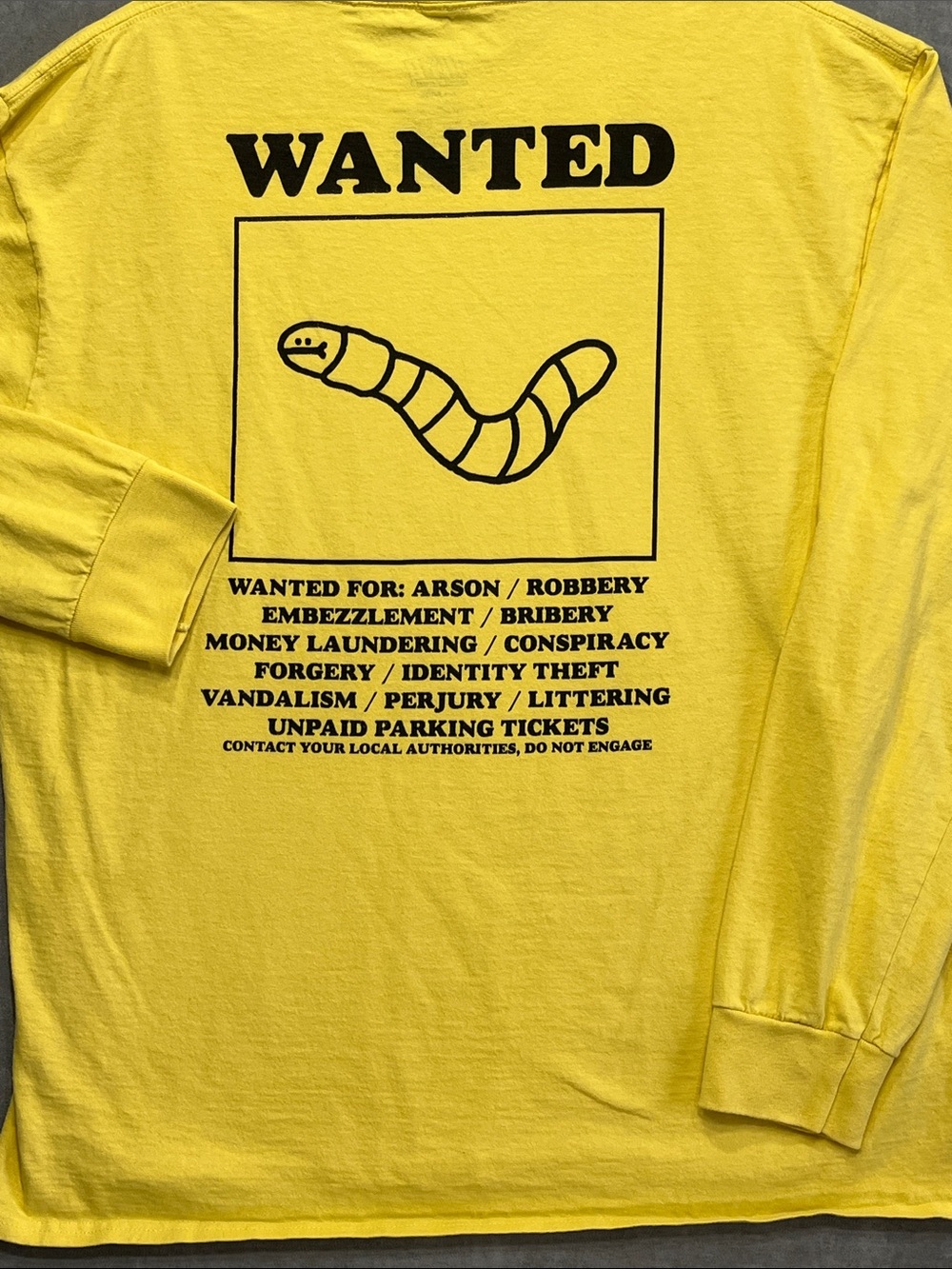 ALaB Expand Your Mind Wanted Worm Graphic Long Sleeve Shirt XL Yellow